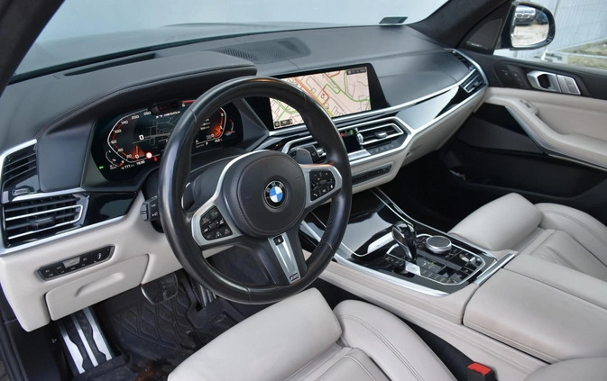 BMW X7 cena 399900 przebieg: 98700, rok produkcji 2020 z Jedwabne małe 121